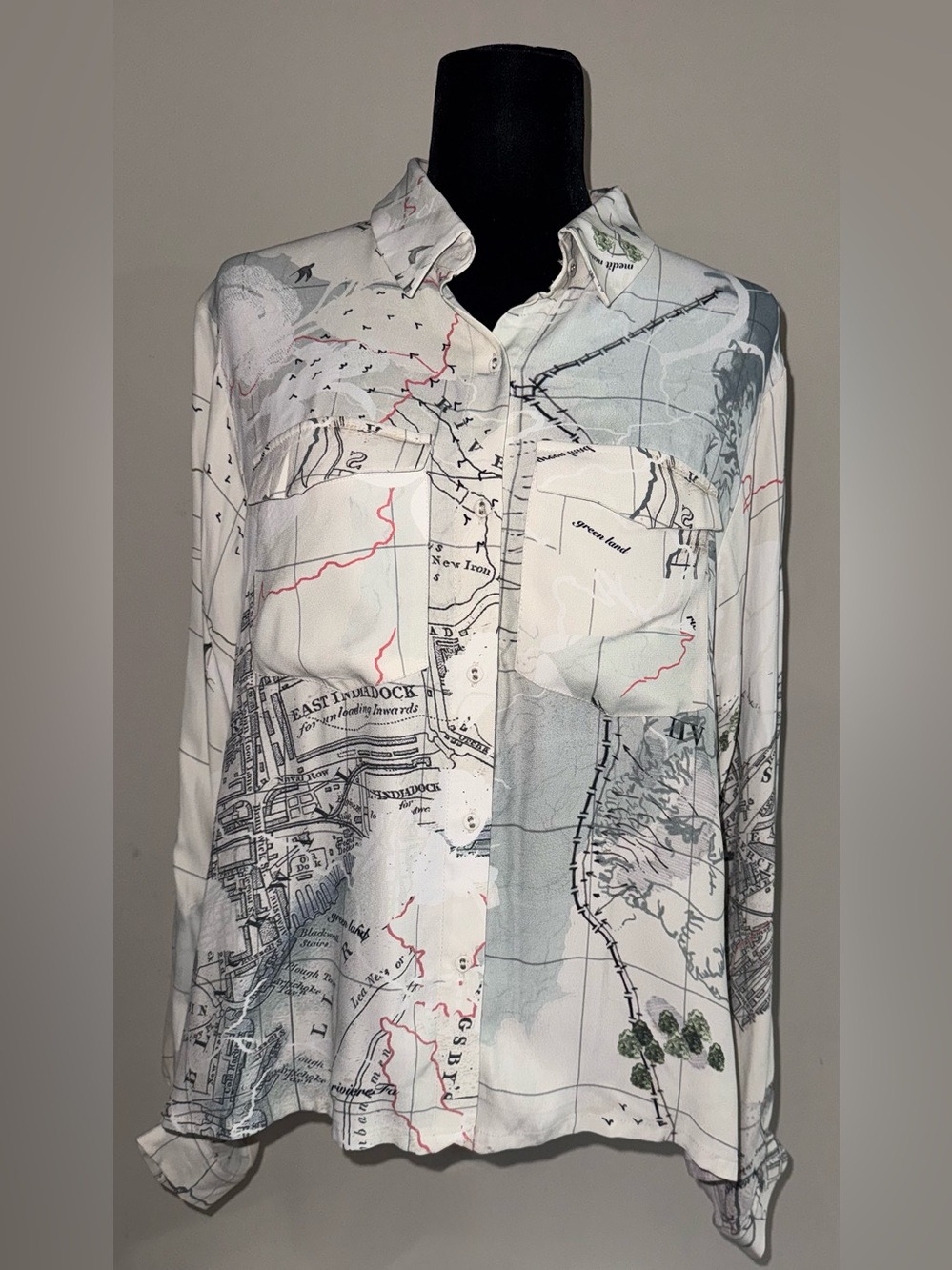Geisha Designs Anthropologie Unique World Map Print Button Down Shirt L